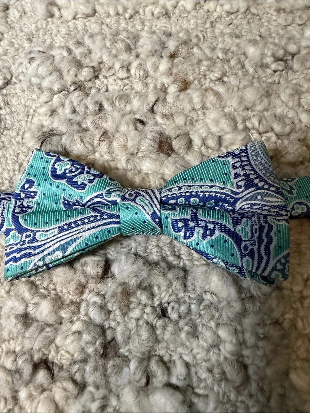 Brooks Brothers Adjustable Bow Tie